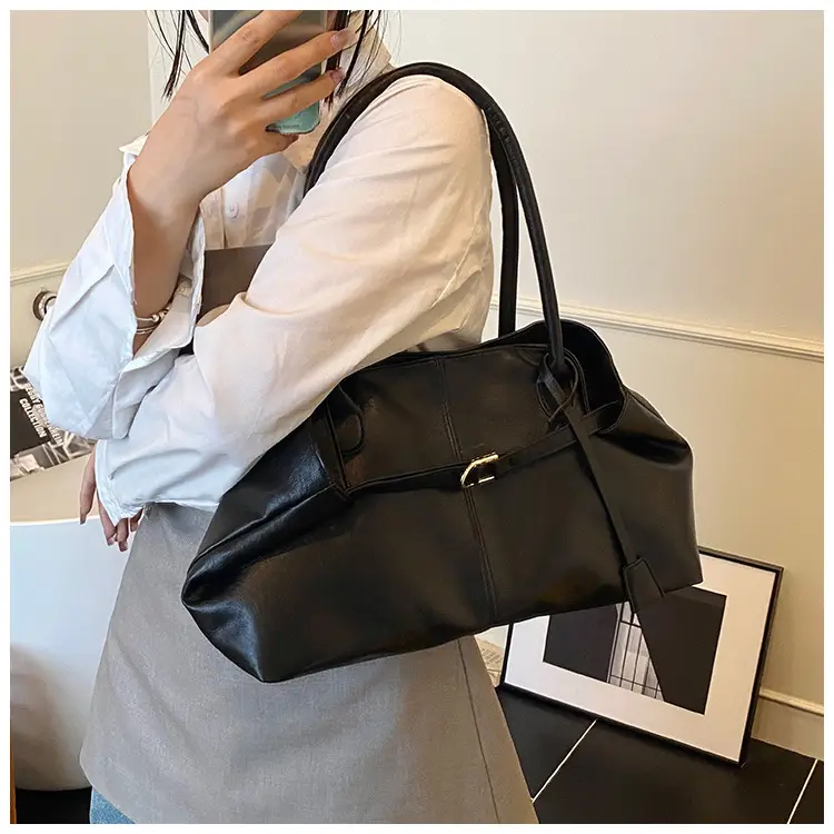 Black Women's Large Capacity Soft Leather Tote Bag — feature 17