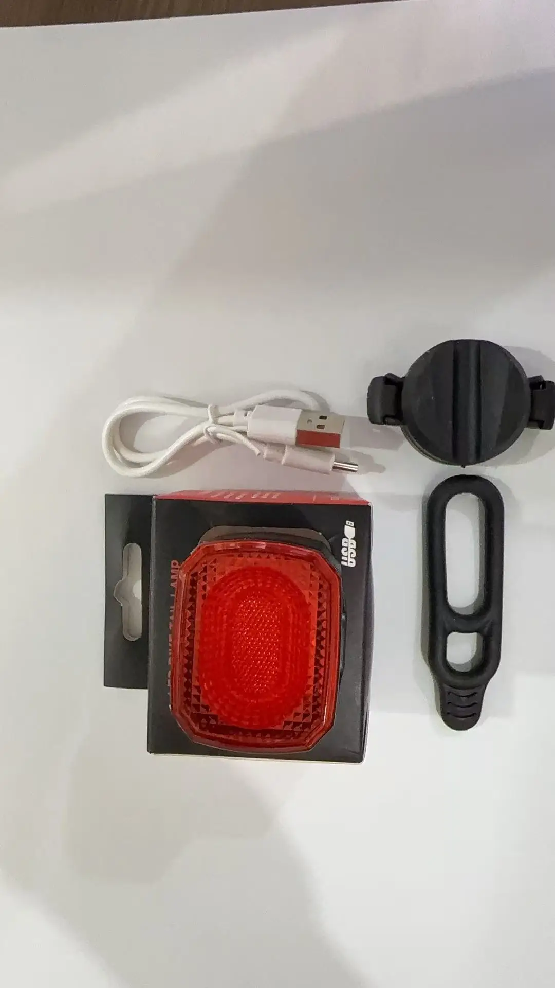 New Bicycle Brake Tail Light, Intelligent Vibration Sensor Light, Night Riding, High Brightness, High Endurance, Waterproof Riding Equipment