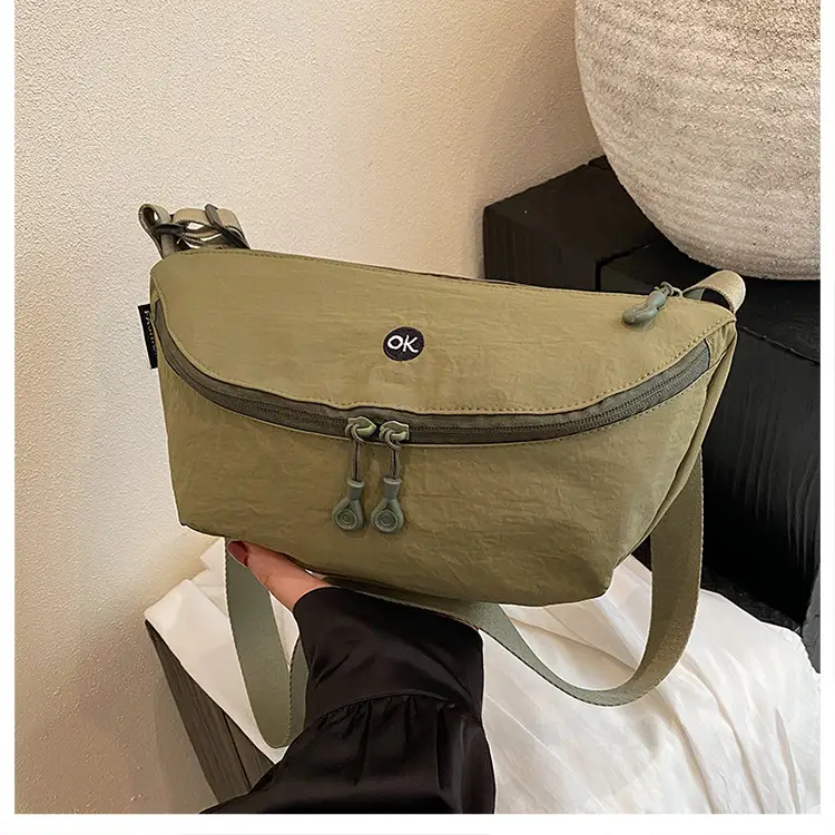 Lightweight Cloth Shoulder Bag Solid Green Casual Outdoor — feature 16