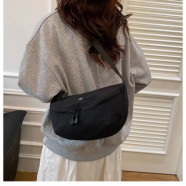 Lightweight Cloth Shoulder Bag Solid Green Casual Outdoor — feature 32