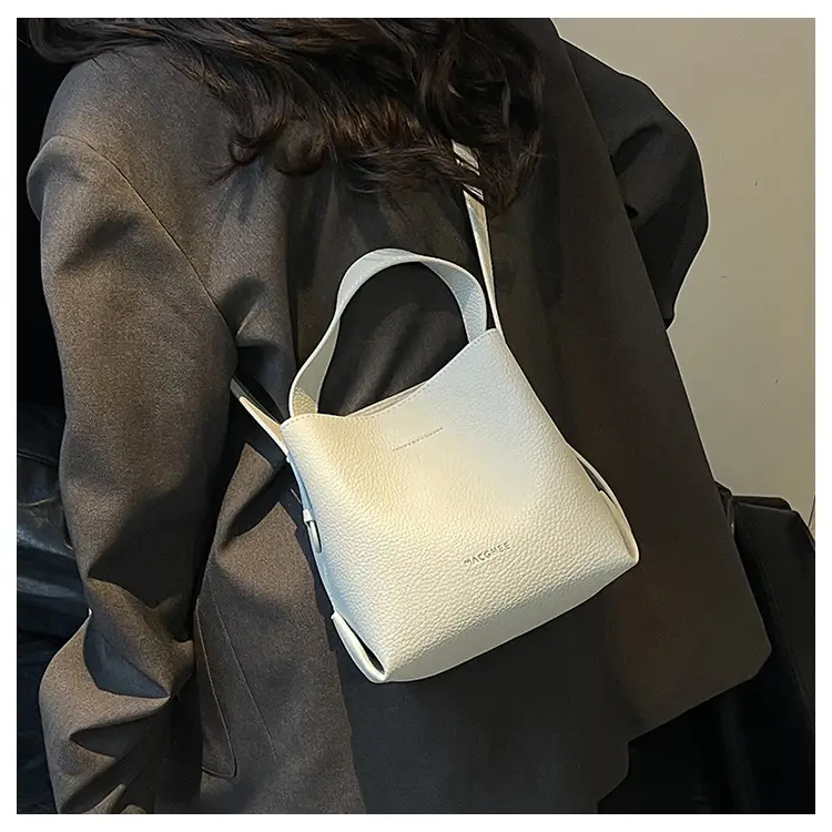 Women's Crossbody Bag Cream Leather 2025 New Trendy — feature 14