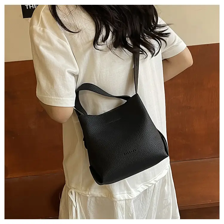 Women's Crossbody Bag Cream Leather 2025 New Trendy — feature 25
