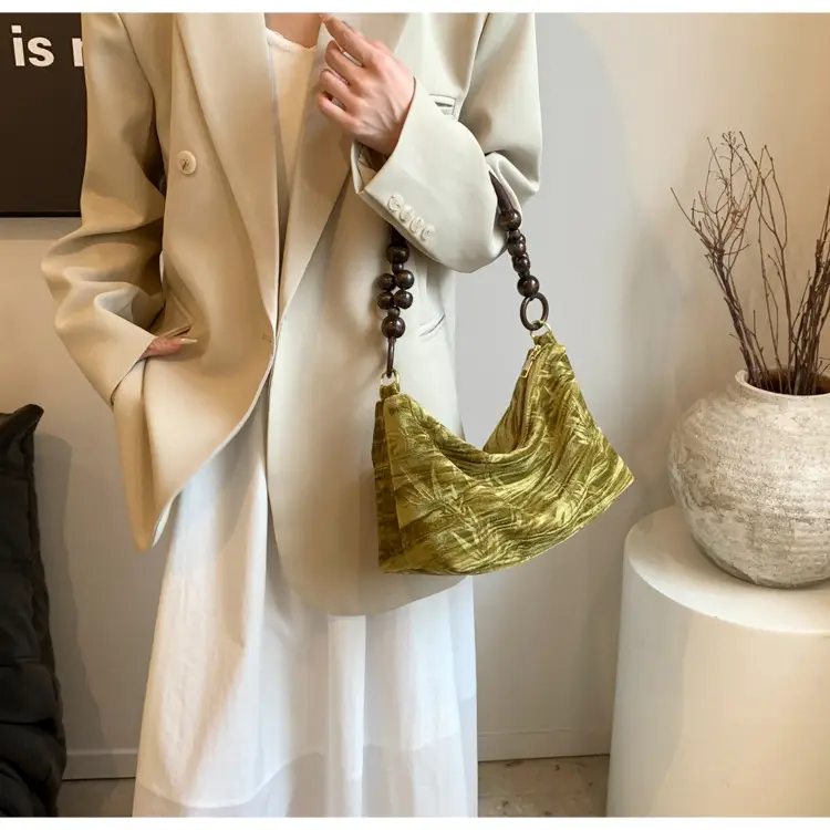 Retro Beaded Shoulder Bag for Women 2026 — feature 18