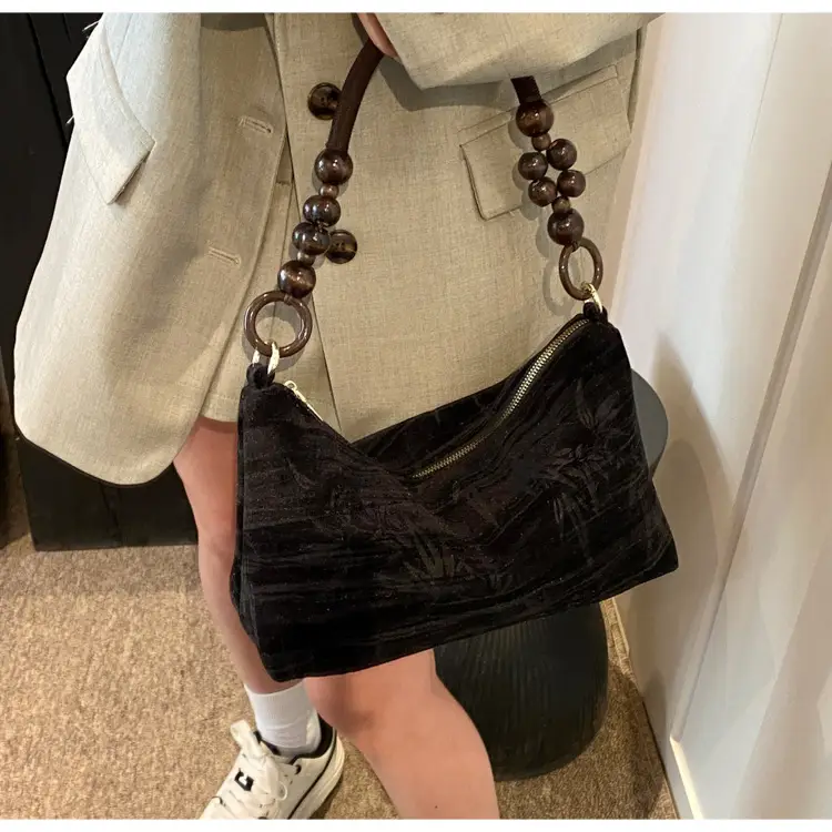 Retro Beaded Shoulder Bag for Women 2026 — feature 20