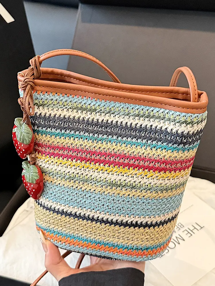 Retro Rainbow Woven Shoulder Bag for Women - Image 3