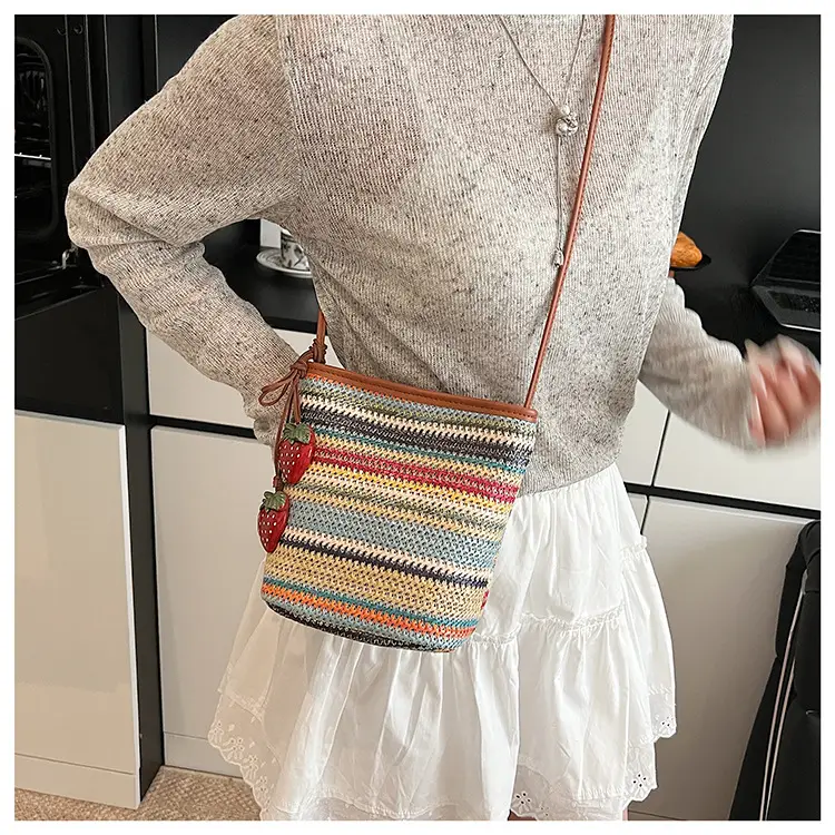 Retro Rainbow Woven Shoulder Bag for Women — feature 15