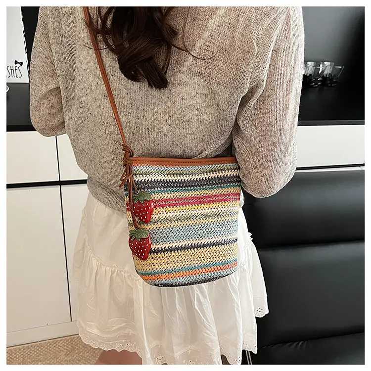 Retro Rainbow Woven Shoulder Bag for Women — feature 16