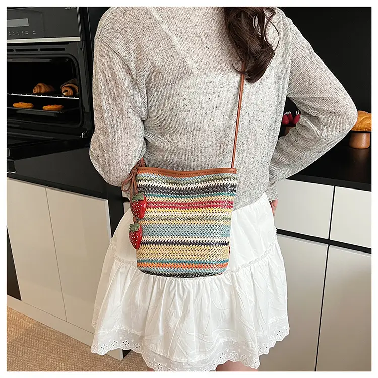 Retro Rainbow Woven Shoulder Bag for Women — feature 18