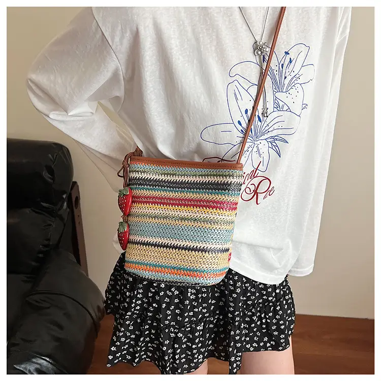 Retro Rainbow Woven Shoulder Bag for Women — feature 22