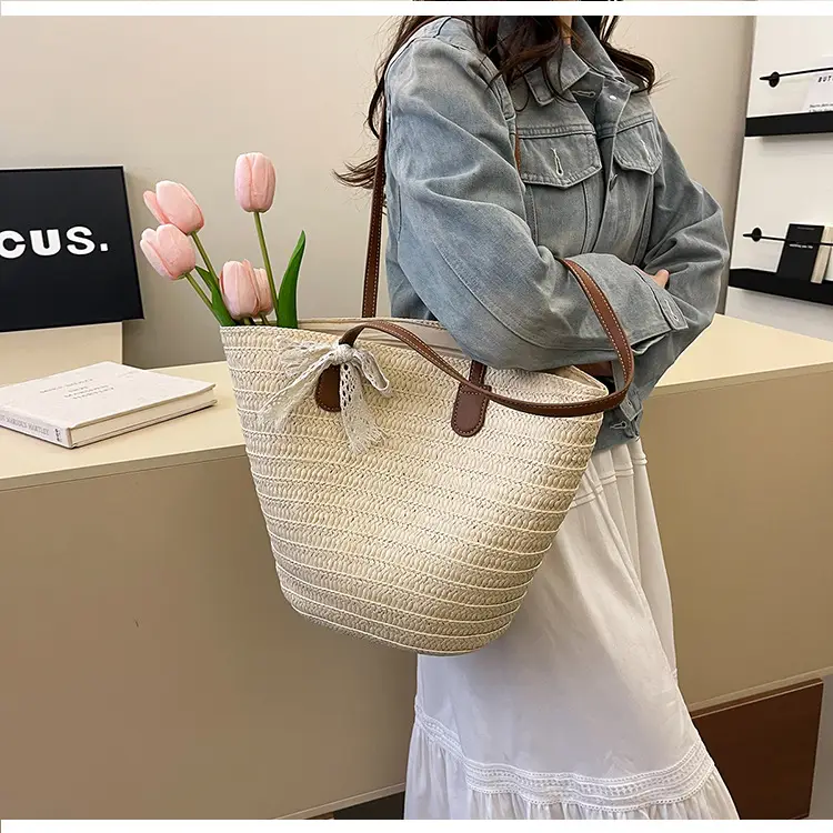 Straw Armpit Bag for Women Large Capacity Beach Travel — feature 22