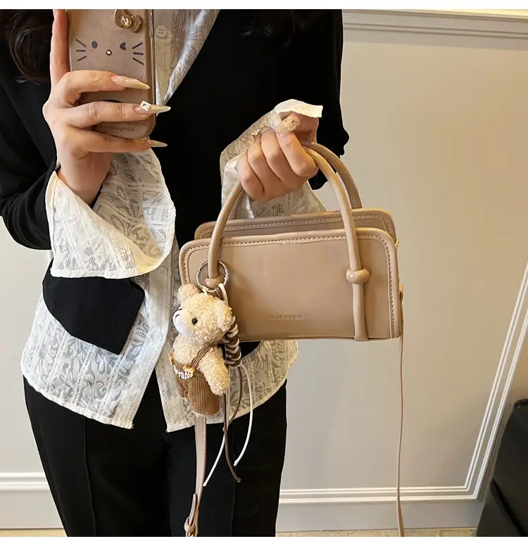 Cute Girl's Square Bag with Teddy Bear Keychain — feature 17