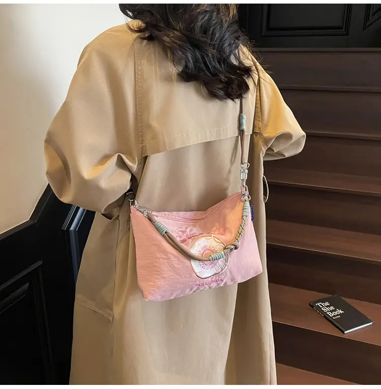 2026 Donut Embroidery Shoulder Bag for Women — feature 16
