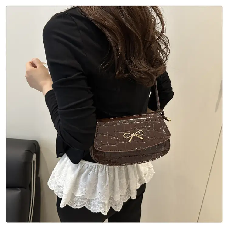 Red Bow Knot Crossbody Bag for Women — feature 21