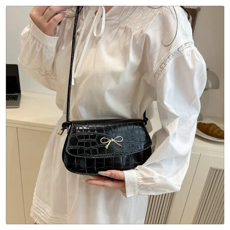 Red Bow Knot Crossbody Bag for Women — feature 24