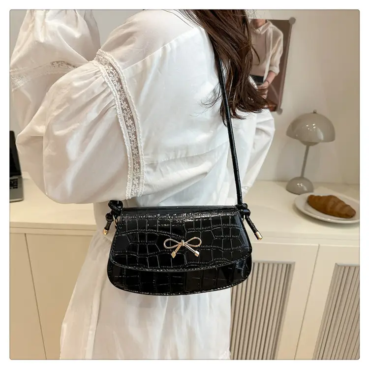 Red Bow Knot Crossbody Bag for Women — feature 25