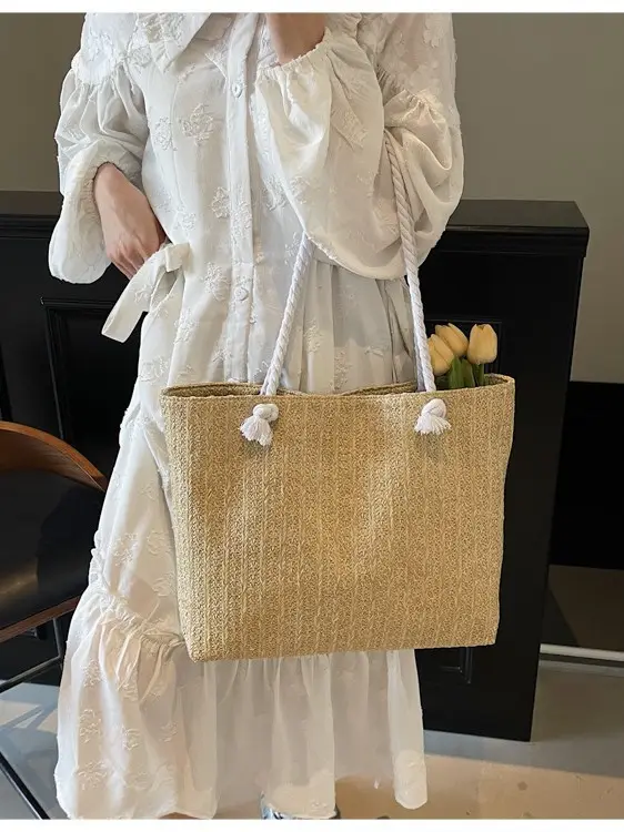 Straw Woven Shoulder Bag Large Capacity Women - Image 4