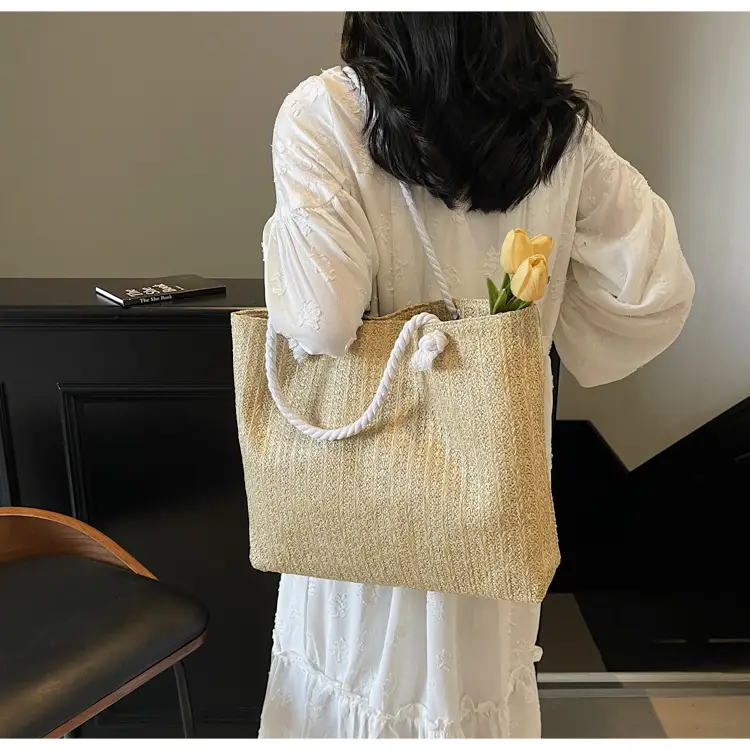 Straw Woven Shoulder Bag Large Capacity Women — feature 10