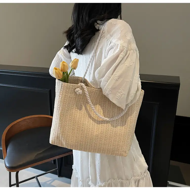 Straw Woven Shoulder Bag Large Capacity Women — feature 18