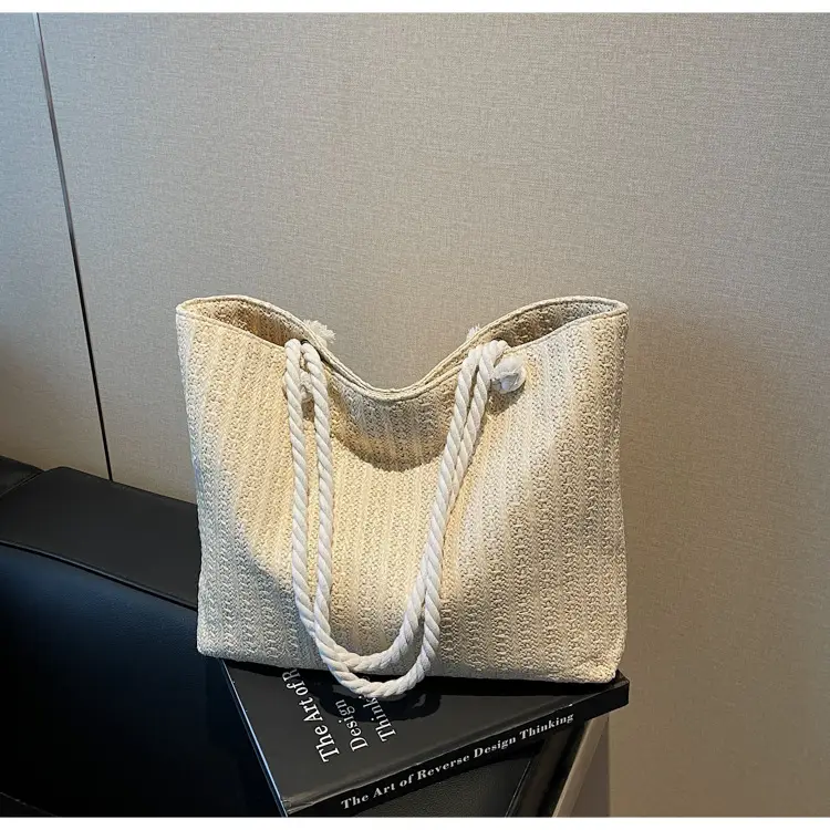 Straw Woven Shoulder Bag Large Capacity Women — feature 23