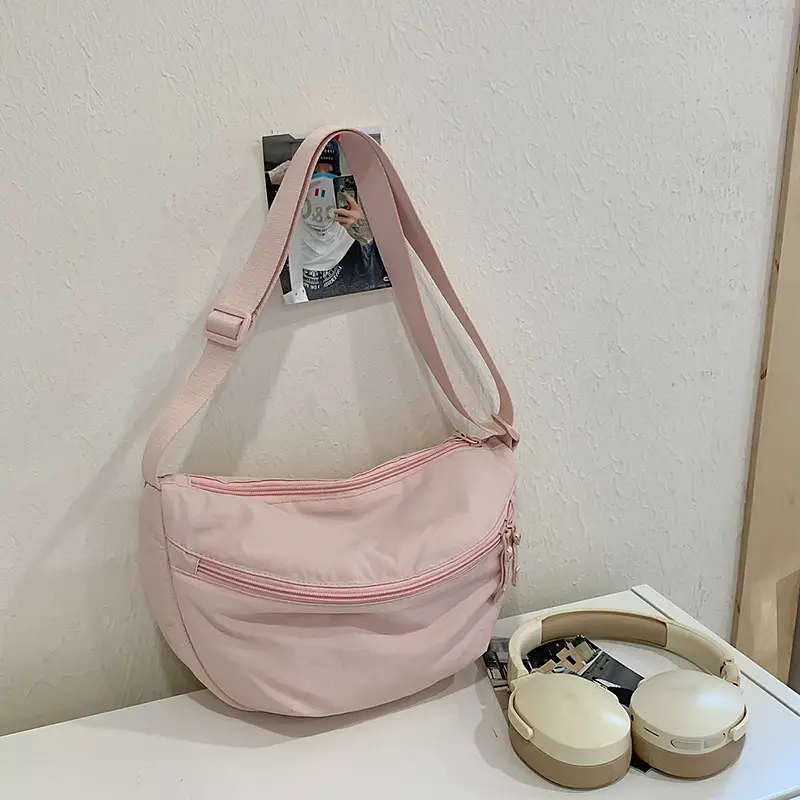 Japanese Style Waterproof Crossbody Bag Unisex Nylon - Image 3