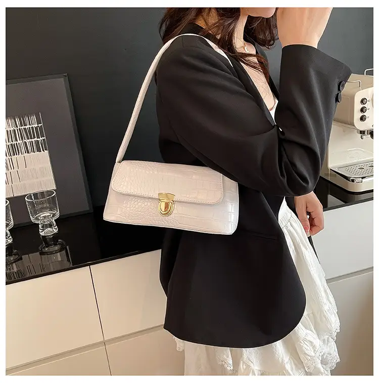 Underarm Bag New Trendy 2025 Textured Shoulder Handbag Summer Temperament Girl Crocodile Pattern Trendy Women's Bag — feature 13