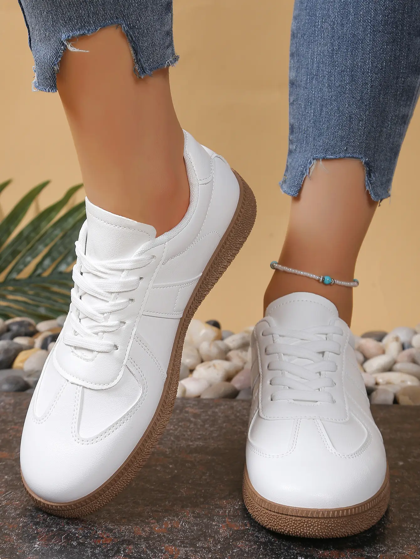 White Cross-Border Casual Sneakers Flat 2025 — feature 9