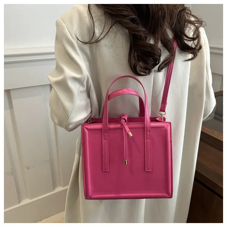 2025 New Trendy Square Bag for Women — feature 13