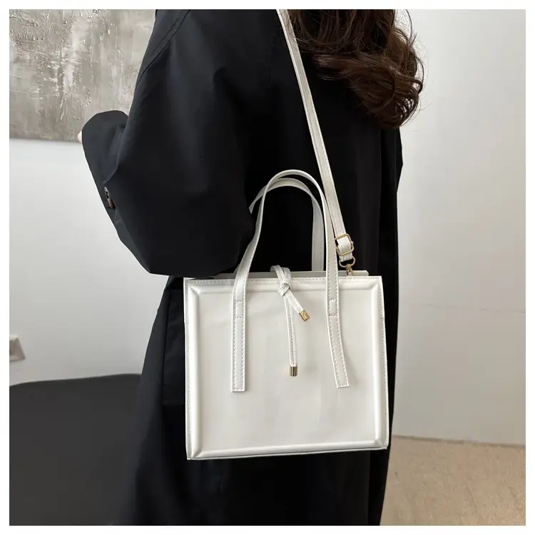 2025 New Trendy Square Bag for Women — feature 8