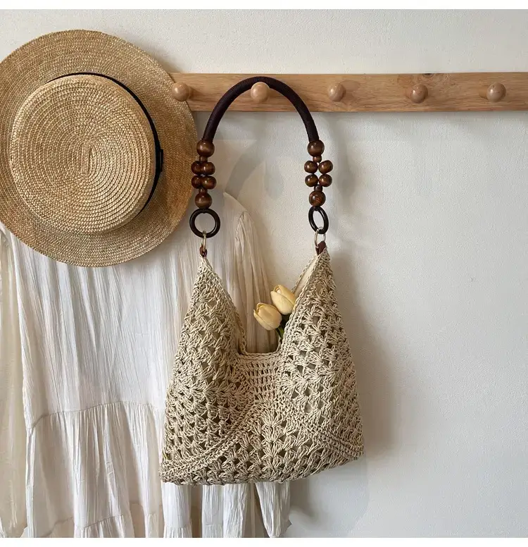 Trendy Straw Shoulder Bag for Women 2026 — feature 28