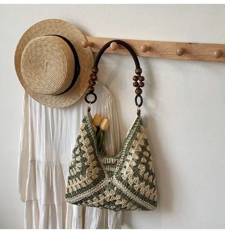 Trendy Straw Shoulder Bag for Women 2026 — feature 31