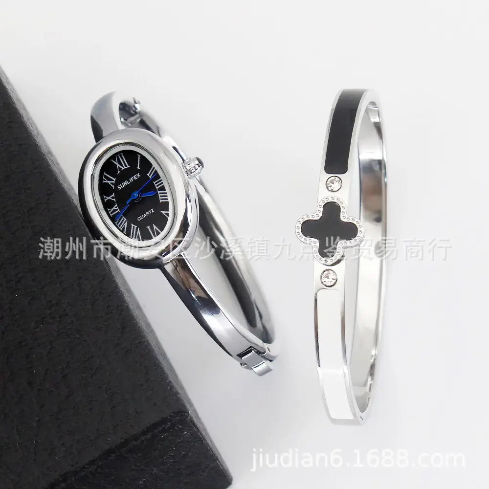 Gold Plated Women's Quartz Bracelet Watch Set — feature 18
