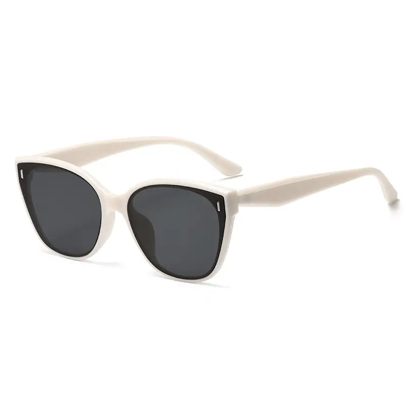 Women Anti-UV Polarized Sunglasses Black - Image 4