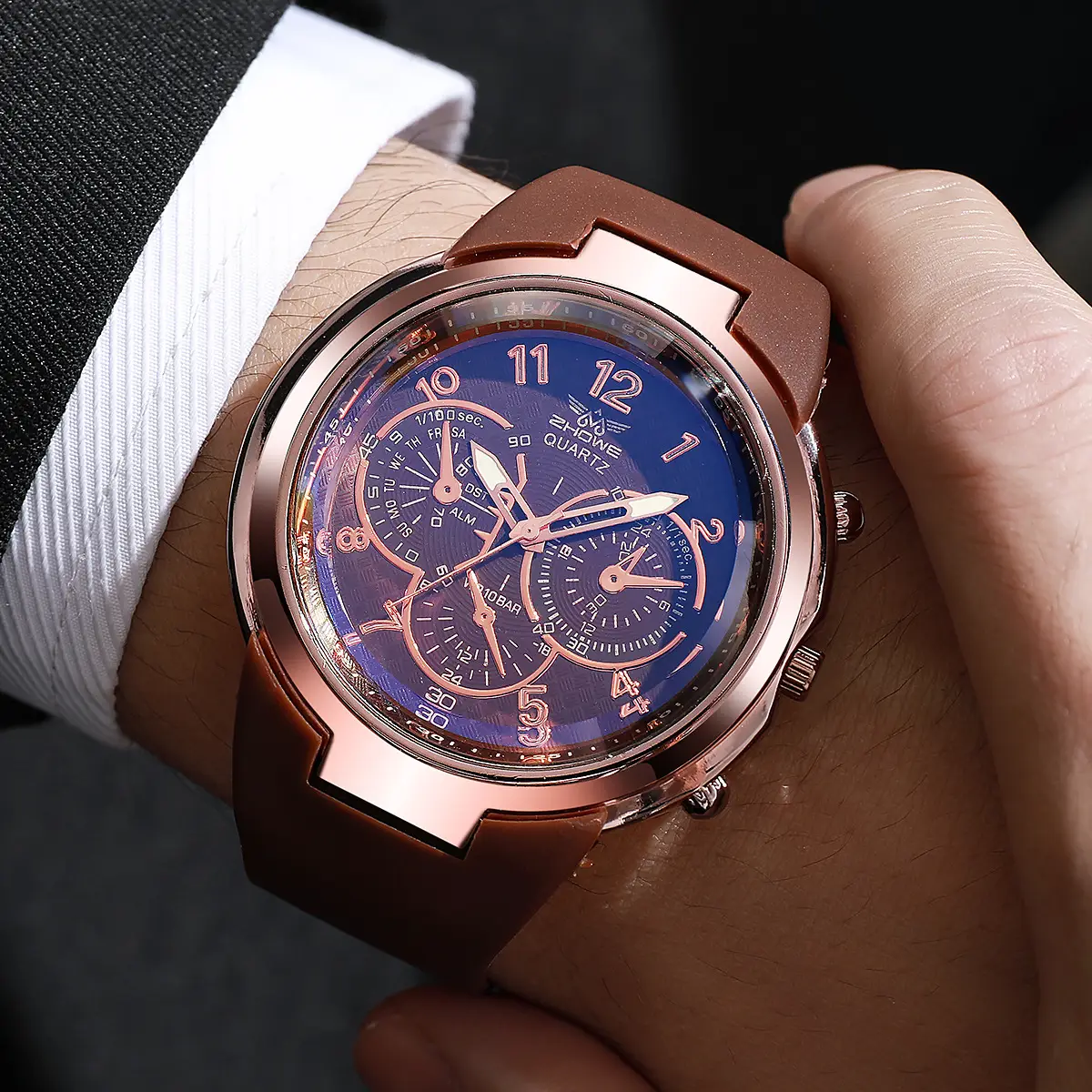Men's Shadow Shadow Retro Quartz Watch Rose Gold Brown Strap — feature 3