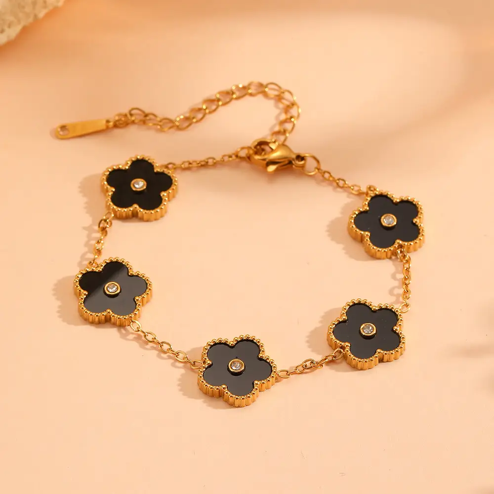 European & American Sweet Five Leaf Flower Jewelry Set - Image 14