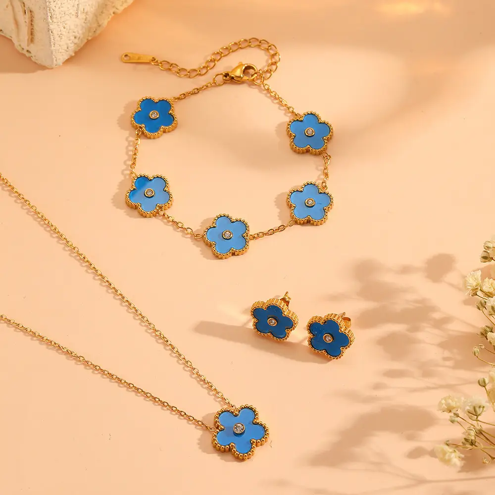 European & American Sweet Five Leaf Flower Jewelry Set - Image 5