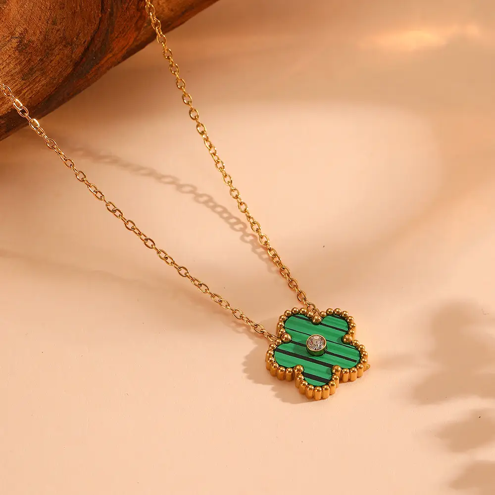 European & American Sweet Five Leaf Flower Jewelry Set - Image 9