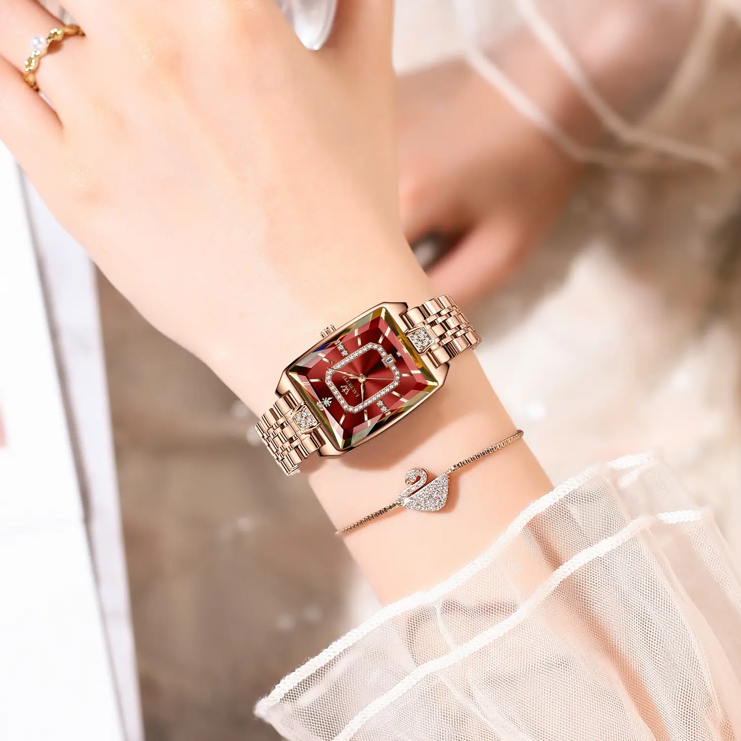 Laurit Rose Gold Water Resistant Quartz Watch for Women - Image 4