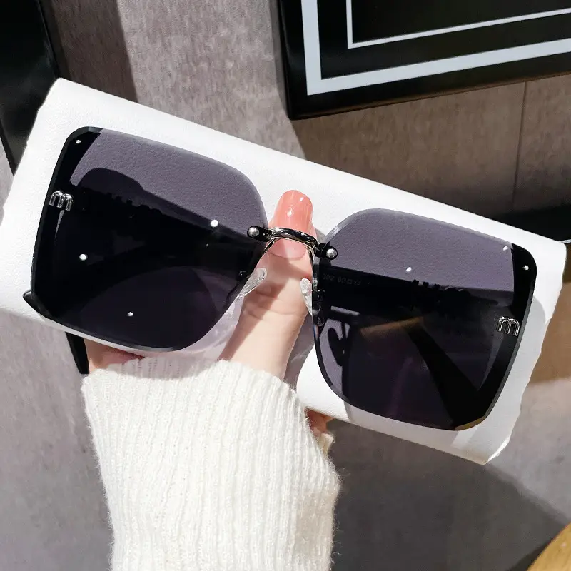 2025 New Fashion Cut-Edge Sunglasses Half-Frame High-Quality Trendy Simple Glasses Sunglasses Flash Xiaohongshu - Image 4