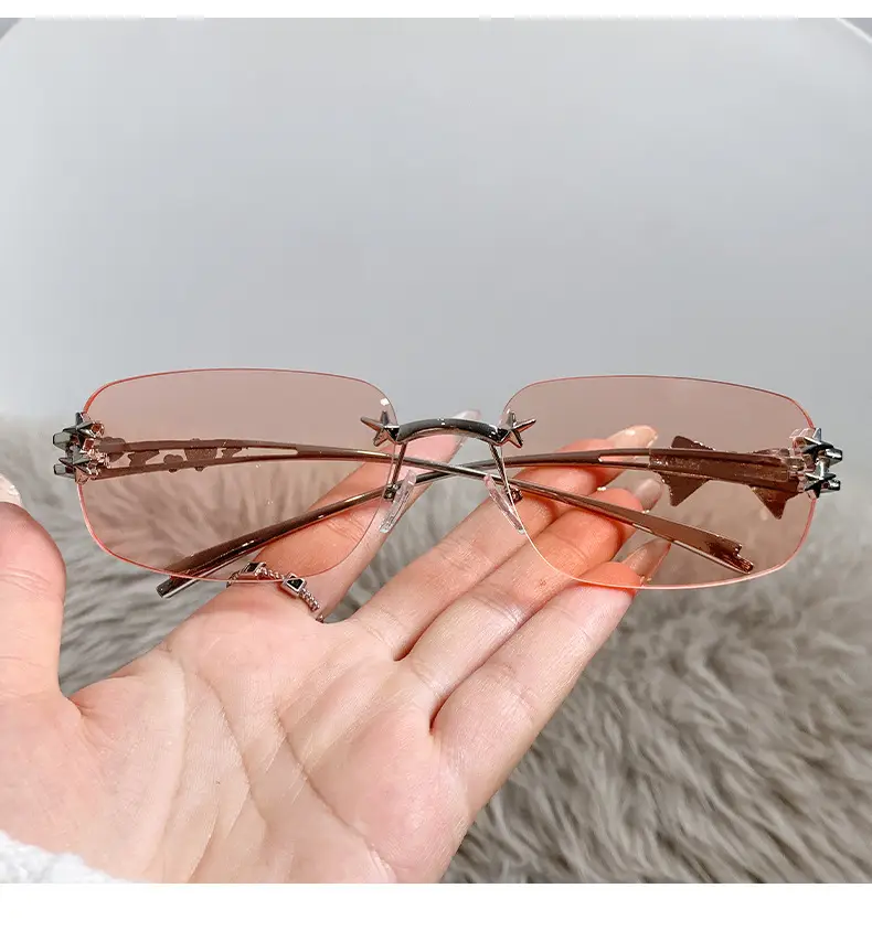 Jennie-Style Star Sunglasses with UV Protection — feature 11