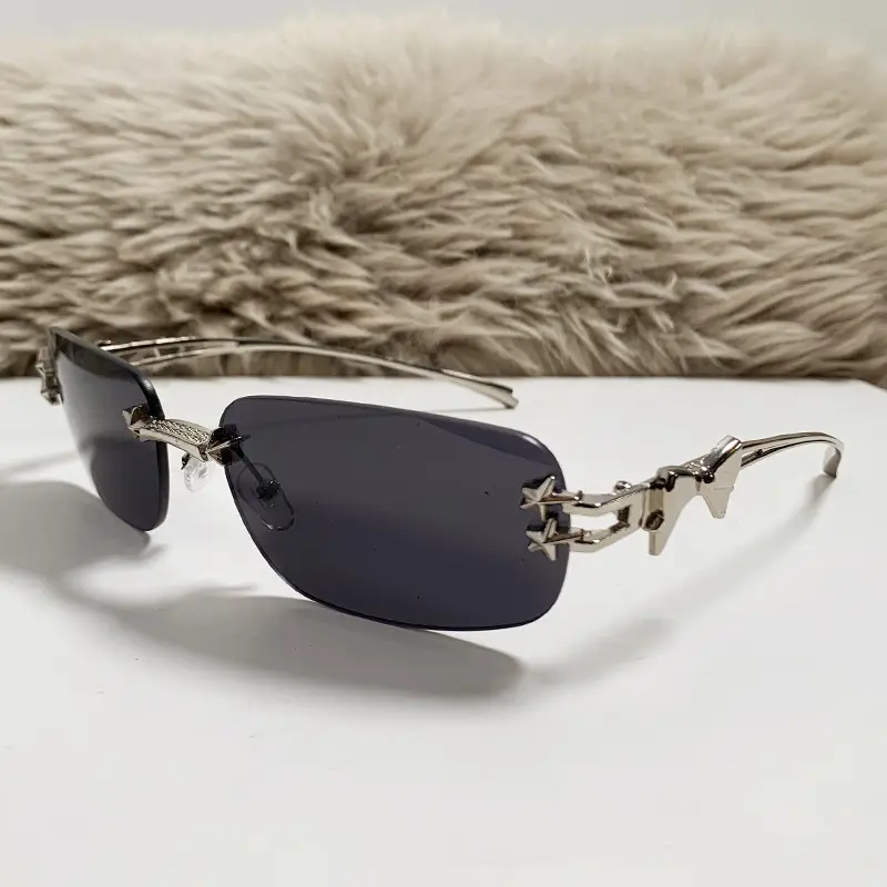 Jennie-Style Star Sunglasses with UV Protection - Image 4