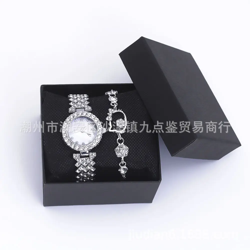 Women's Diamond Watch Bracelet Set with Heart Design — feature 6