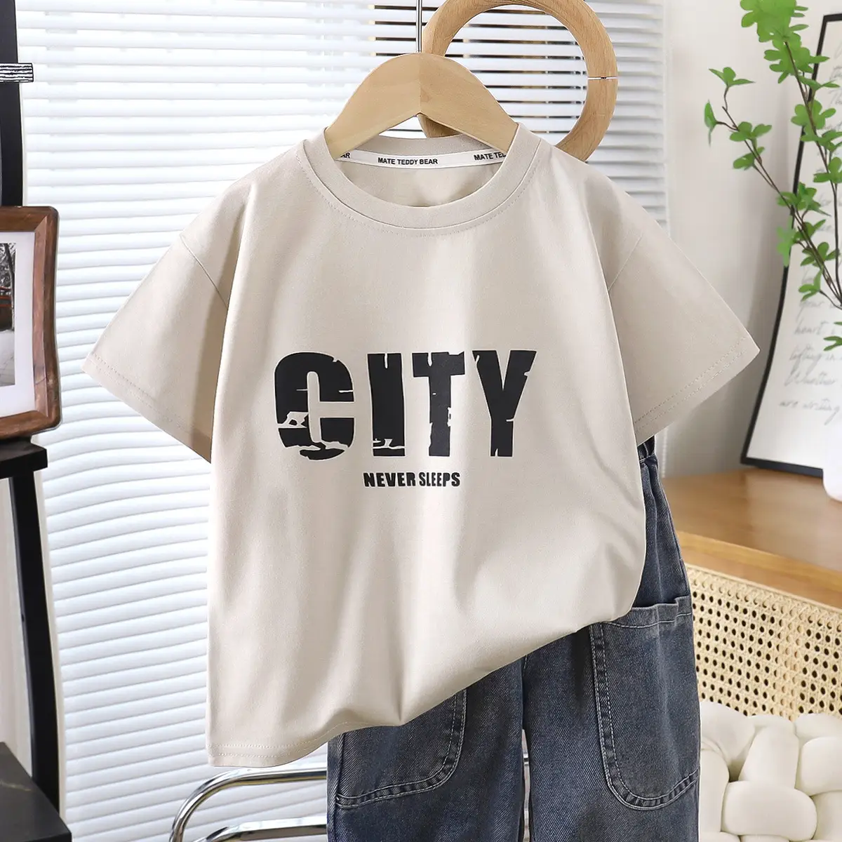 Girls City Print Cotton T-Shirt Medium to XL