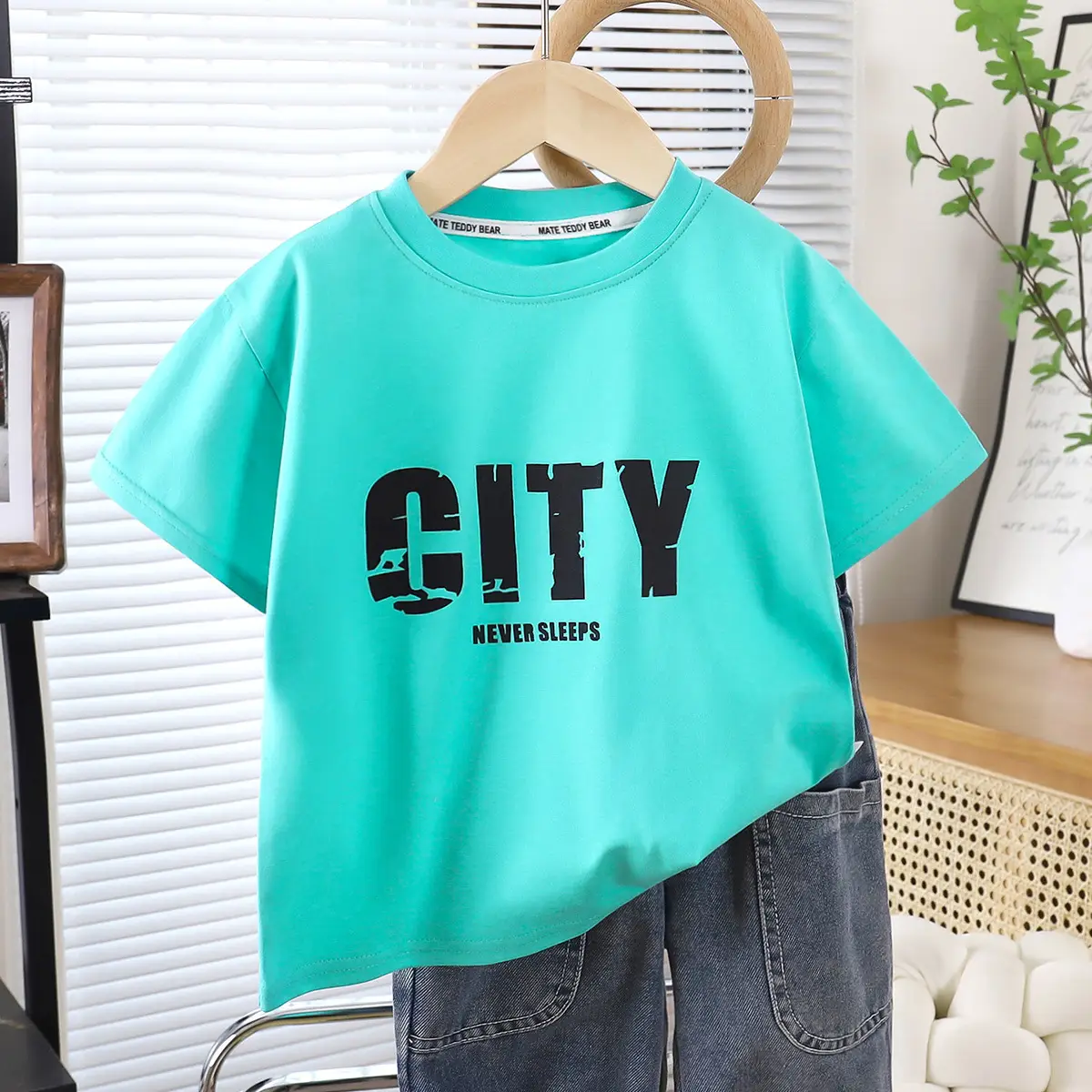 Girls City Print Cotton T-Shirt Medium to XL