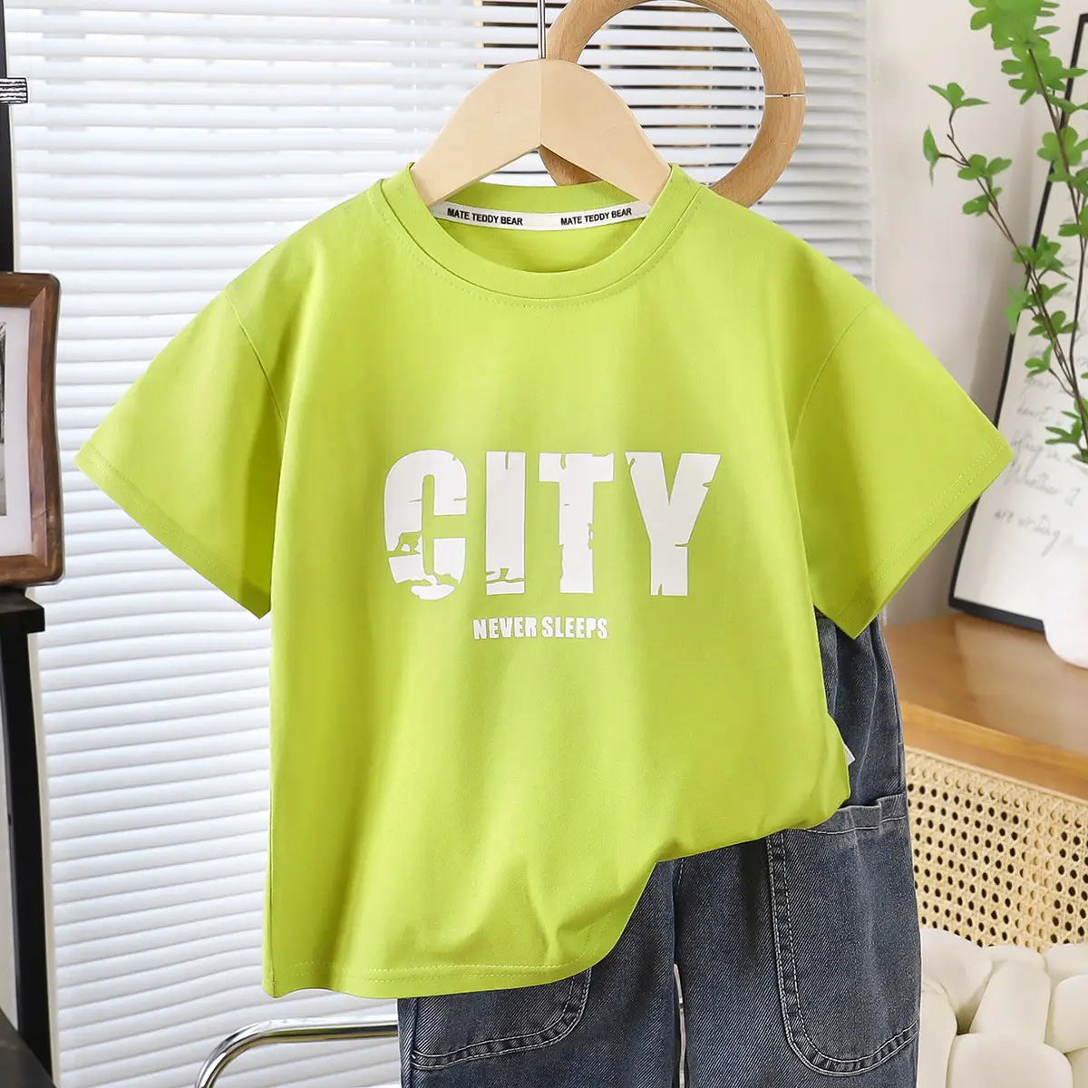 Girls City Print Cotton T-Shirt Medium to XL