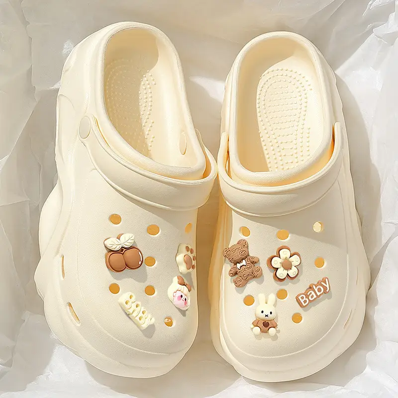 Thick-Soled Croc Shoes Women's Summer Outerwear 2025 New Anti-Slip Non-Stinky Feet Feeling Baotou Sandals Wholesale - Image 11