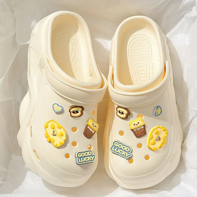 Thick-Soled Croc Shoes Women's Summer Outerwear 2025 New Anti-Slip Non-Stinky Feet Feeling Baotou Sandals Wholesale - Image 26