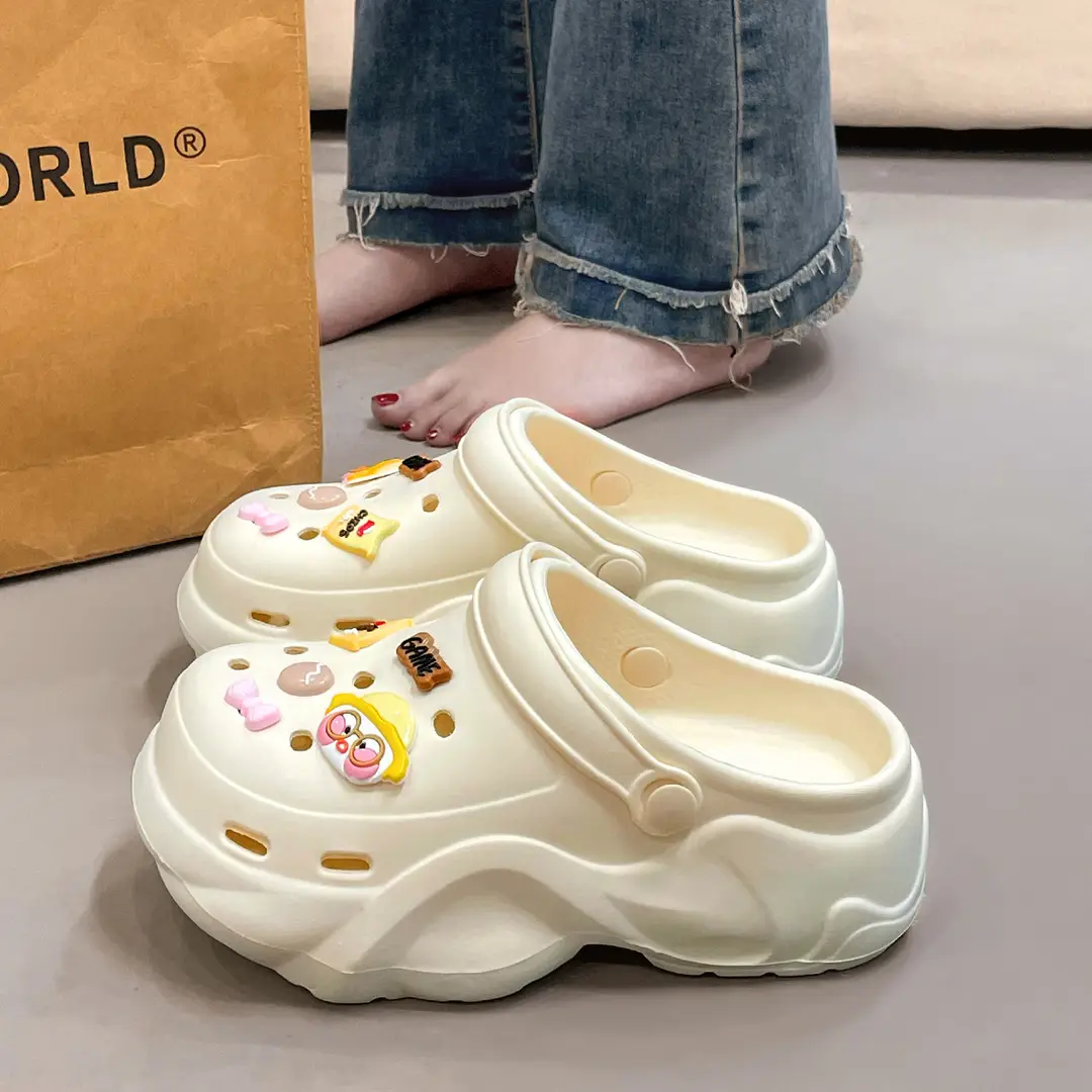 Thick-Soled Croc Shoes Women's Summer Outerwear 2025 New Anti-Slip Non-Stinky Feet Feeling Baotou Sandals Wholesale - Image 34