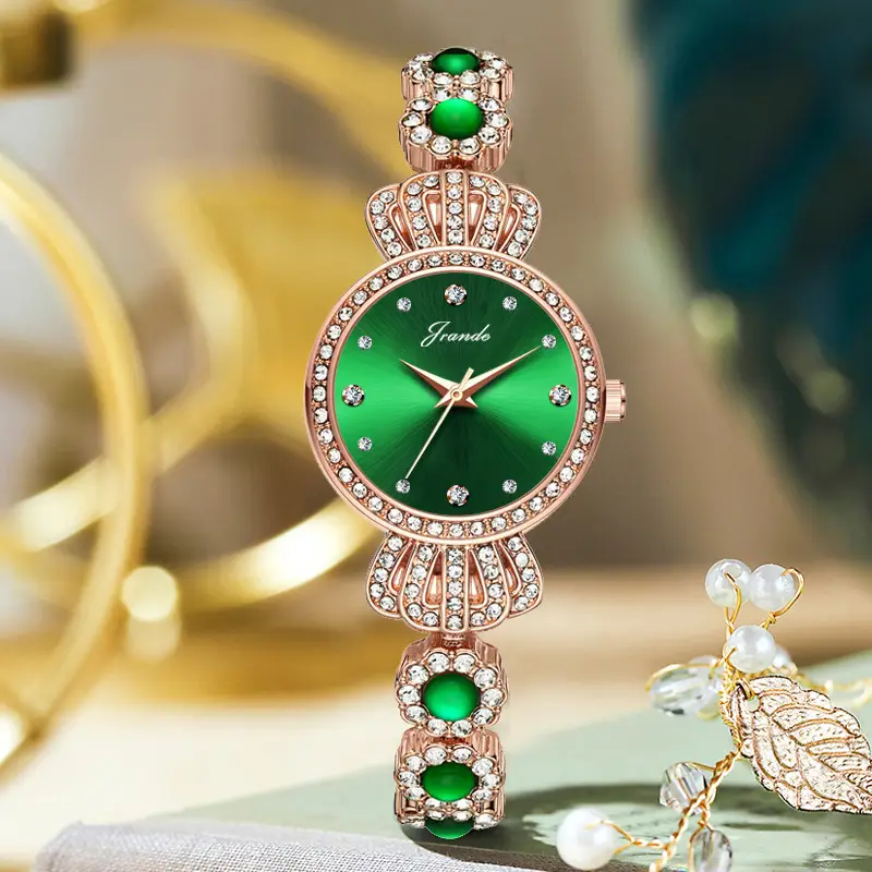 Luxury Green Crown Quartz Watch for Women - Image 5