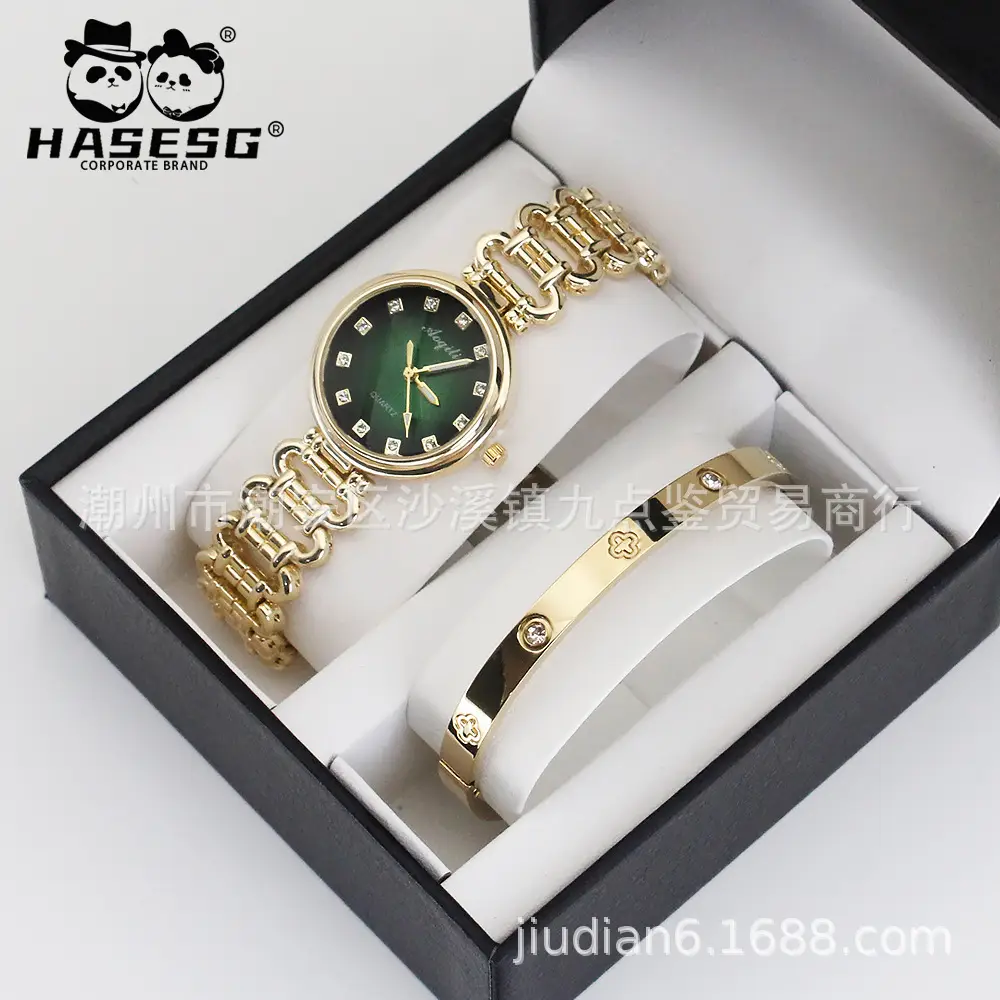 Women's Silver Quartz Bracelet Watch Set - Image 16