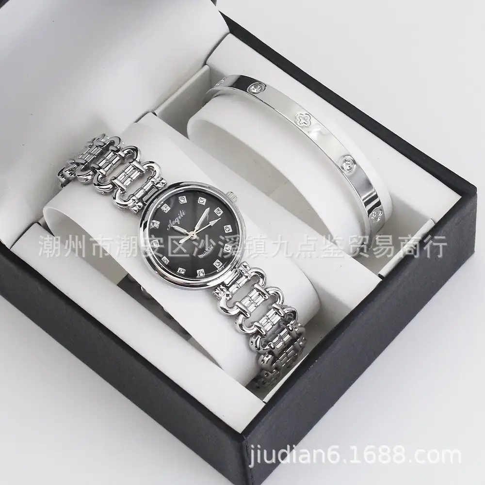 Women's Silver Quartz Bracelet Watch Set - Image 19